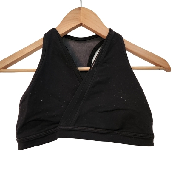 Lululemon deep-V black v-neck cross cross sports bra yogacore casual comfortable - Picture 1 of 4